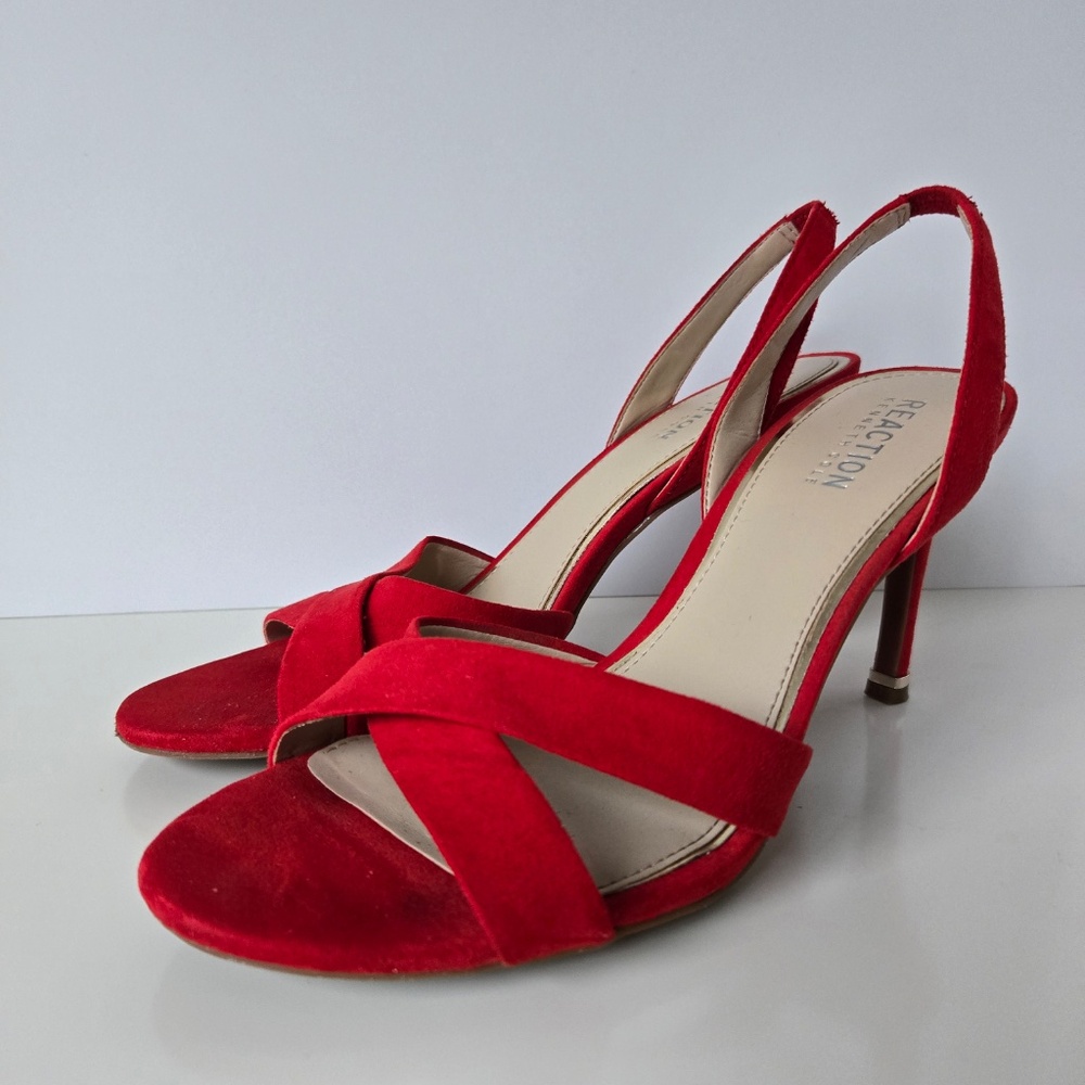 Kenneth Cole Chic Red Slingback Heels - Picture 3 of 17